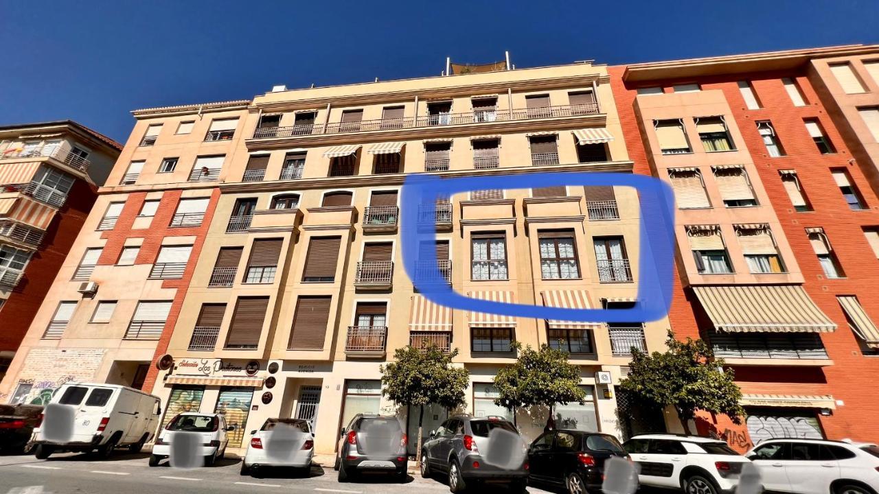 Homely Malaga Av Rosaleda Centro Historico Extérieur photo